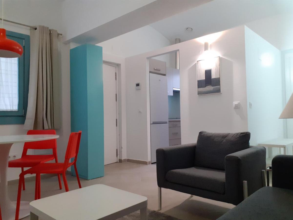 Apartamentos Covadonga 9 - Triana Sevilla Habitación foto