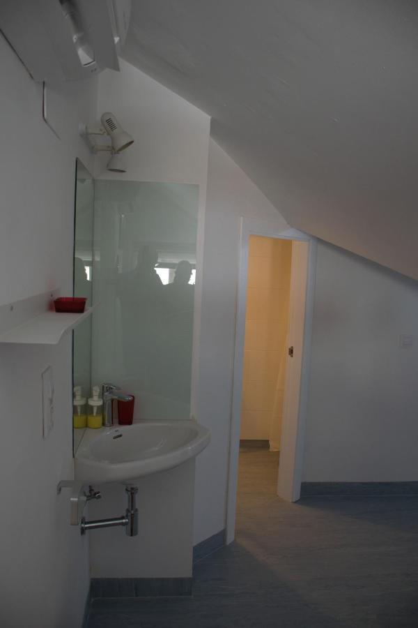 Apartamentos Covadonga 9 - Triana Sevilla Exterior foto