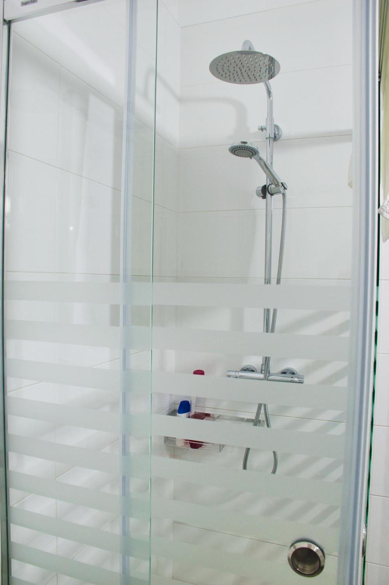 Apartamentos Covadonga 9 - Triana Sevilla Habitación foto
